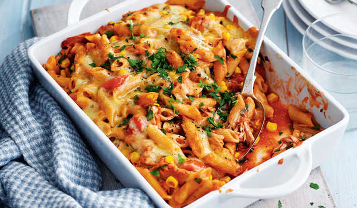 How to make tuna pasta bake Yours.co.uk